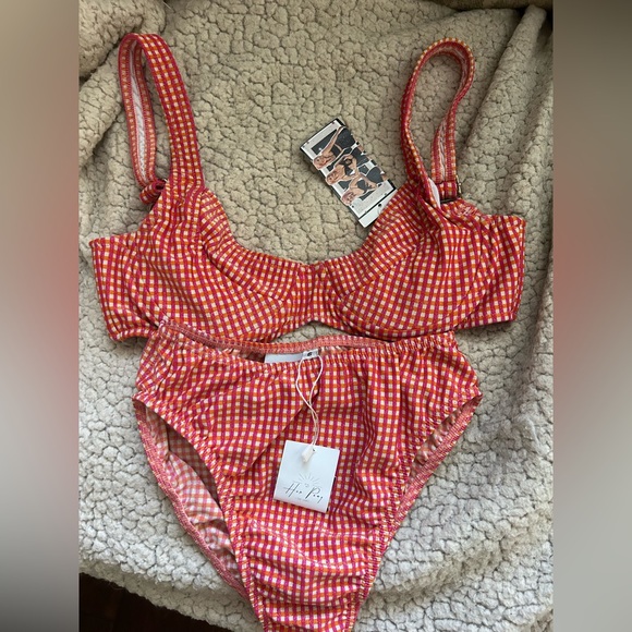 gingham bikini - Picture 4 of 5